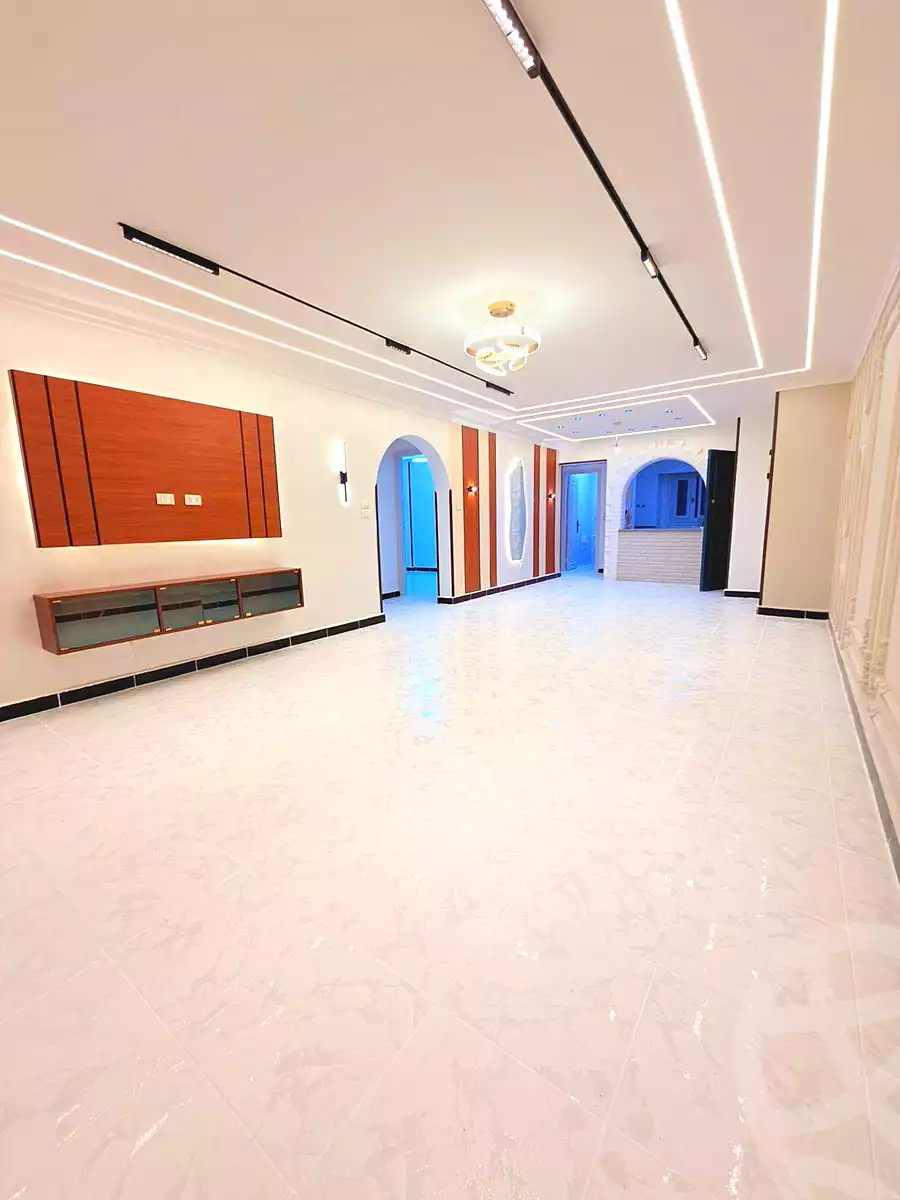 https://aqarmap.com.eg/ar/listing/6979948-for-sale-alexandria-al-agamy-shataa-el-nakheel