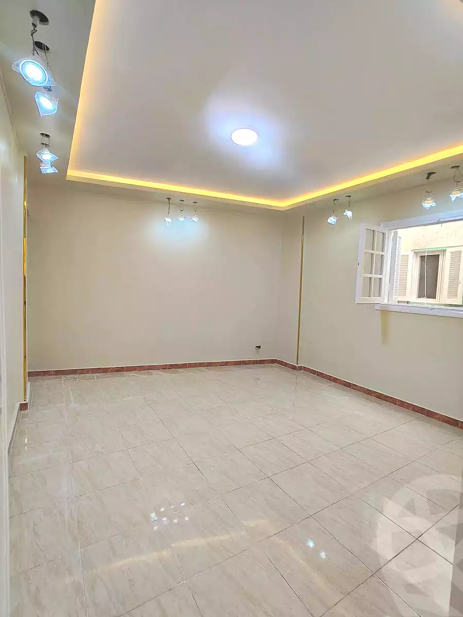 https://aqarmap.com.eg/ar/listing/6980156-for-sale-alexandria-sydy-bshr-sydy-bshr-bhry