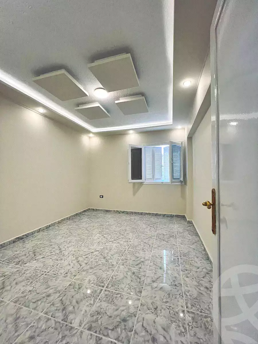 https://aqarmap.com.eg/ar/listing/6980180-for-sale-alexandria-al-agamy-shataa-el-nakheel