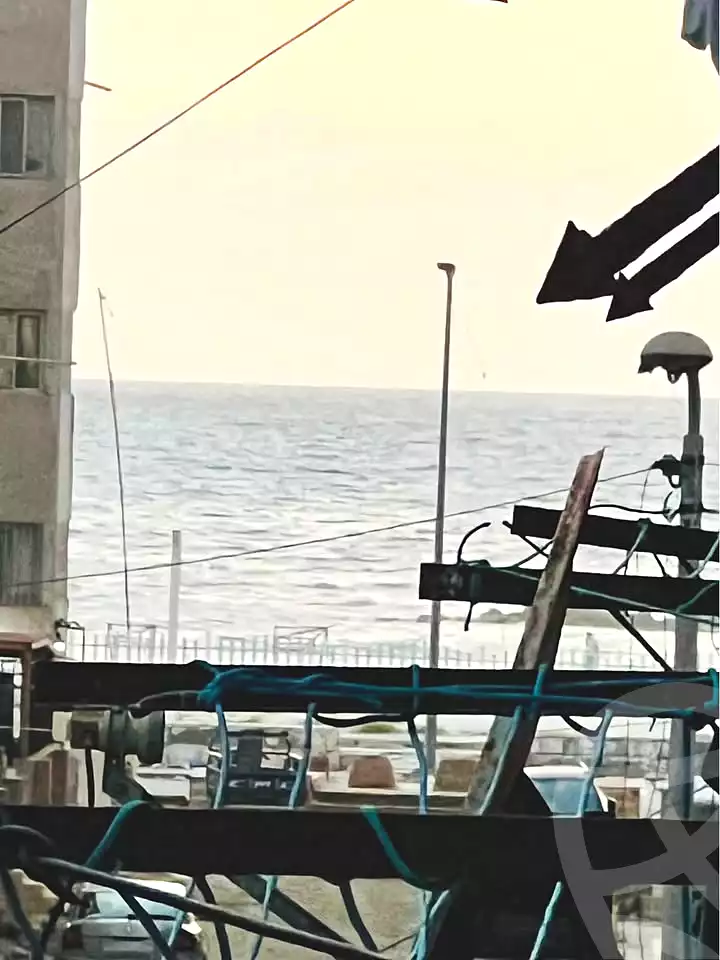 https://aqarmap.com.eg/ar/listing/6980260-for-sale-alexandria-al-agamy-shataa-el-nakheel