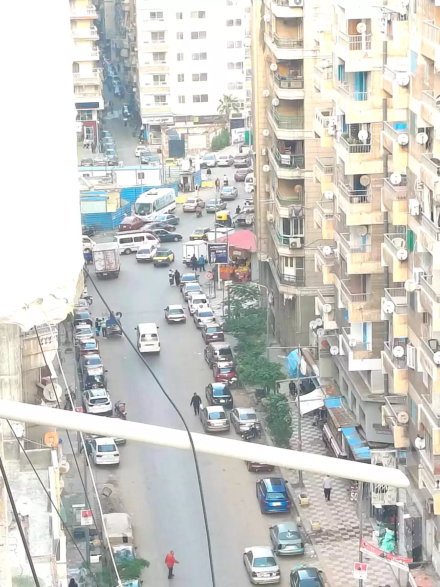 https://aqarmap.com.eg/ar/listing/6980285-for-sale-alexandria-sydy-bshr-sydy-bshr-bhry