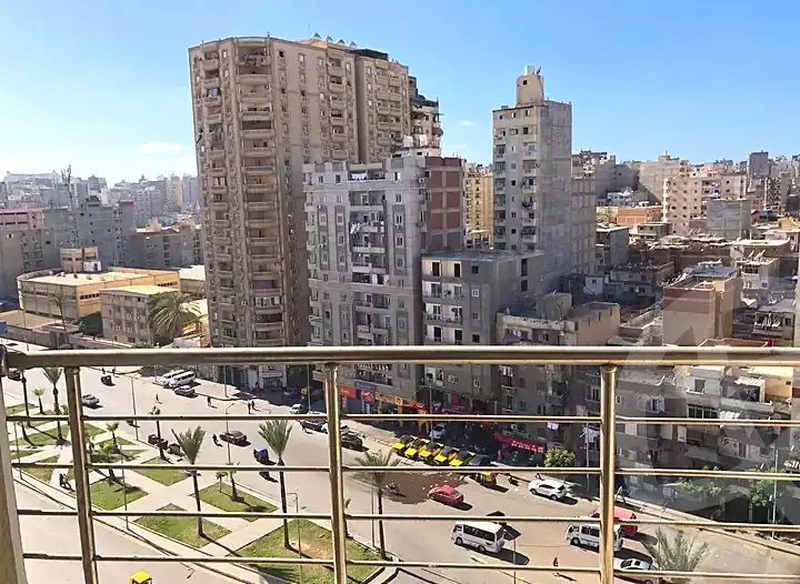 https://aqarmap.com.eg/ar/listing/6980324-for-sale-alexandria-lsywf-shamaa