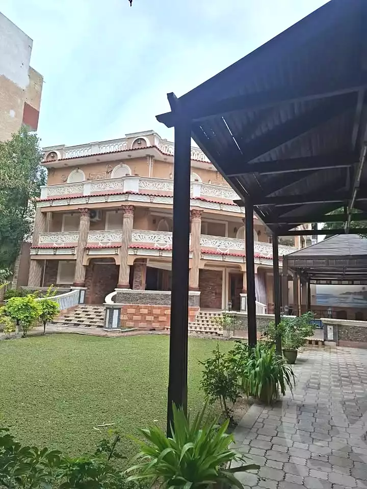 https://aqarmap.com.eg/ar/listing/6980346-for-sale-alexandria-al-agamy-lbytsh-shahr-al-assal-st