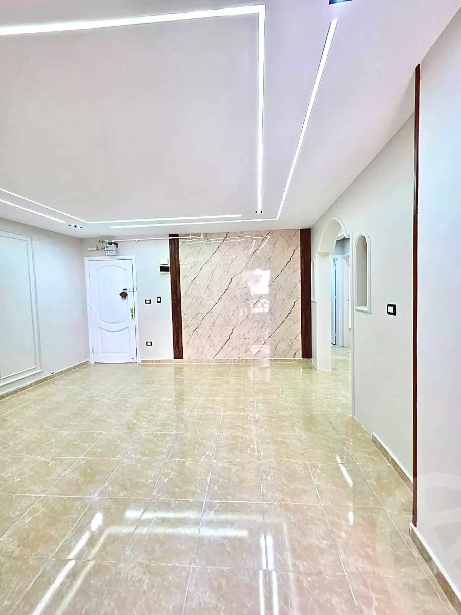 https://aqarmap.com.eg/ar/listing/6980531-for-sale-alexandria-miami