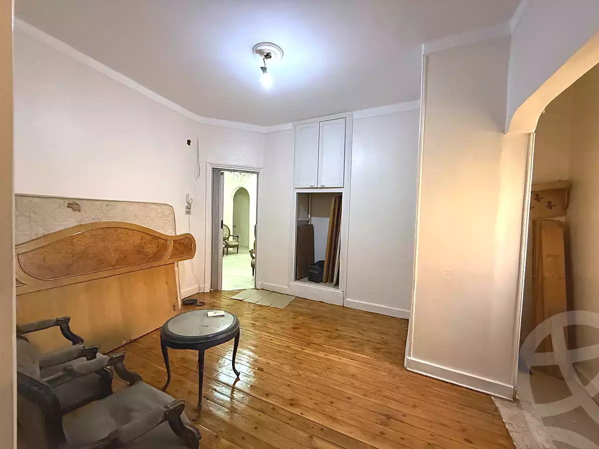 https://aqarmap.com.eg/en/listing/6980487-for-sale-cairo-downtown-abdeen-mohammed-farid-st