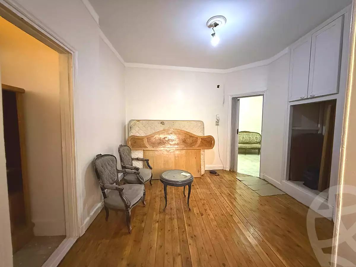 https://aqarmap.com.eg/en/listing/6980487-for-sale-cairo-downtown-abdeen-mohammed-farid-st