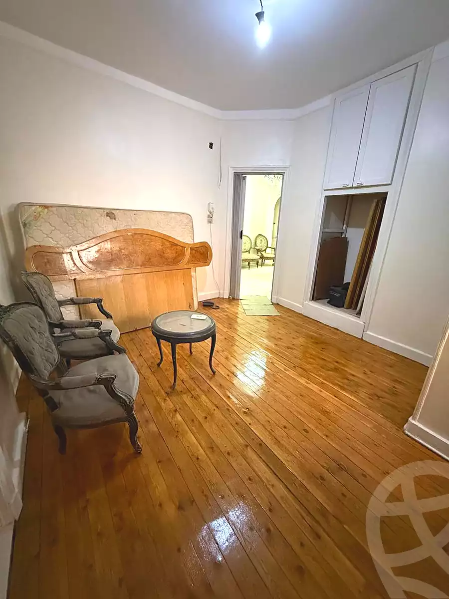 https://aqarmap.com.eg/en/listing/6980712-for-sale-cairo-downtown-abdeen-mohammed-farid-st