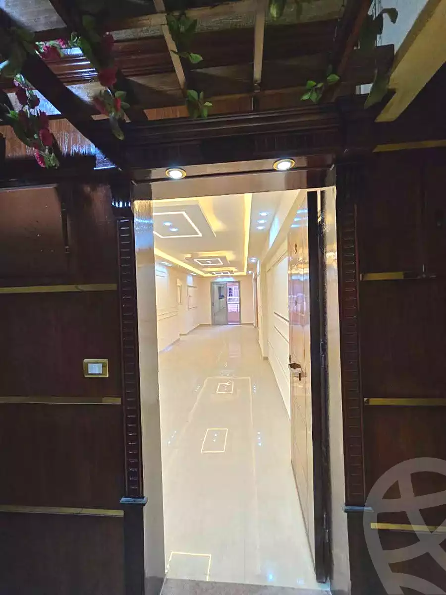 https://aqarmap.com.eg/ar/listing/6980878-for-sale-alexandria-el-asafra-l-sfr-bhry