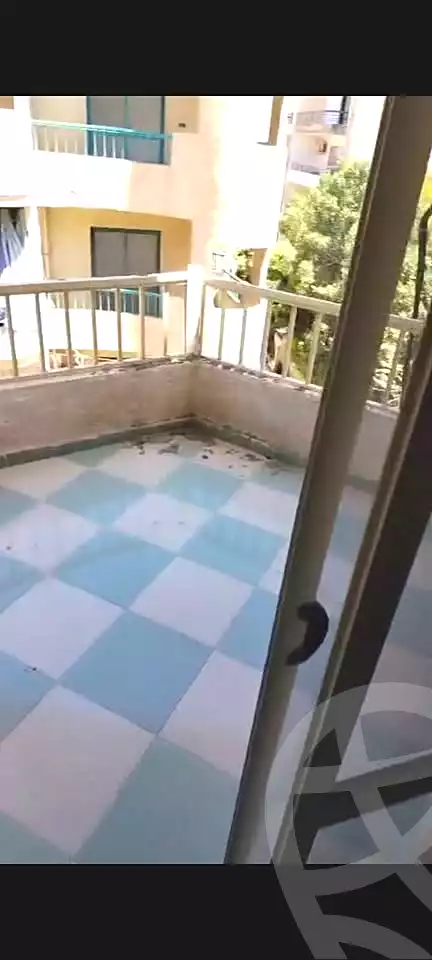 https://aqarmap.com.eg/ar/listing/6981017-for-sale-alexandria-al-agamy-lbytsh-bianchiii
