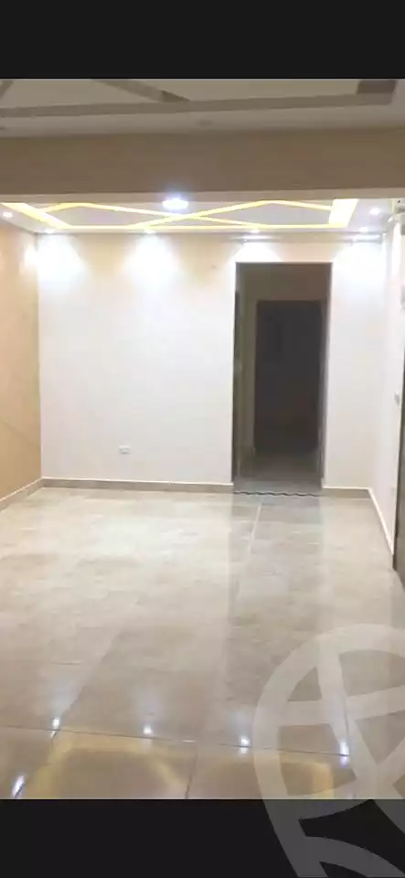 https://aqarmap.com.eg/ar/listing/6981037-for-sale-alexandria-al-agamy-bw-ywsf