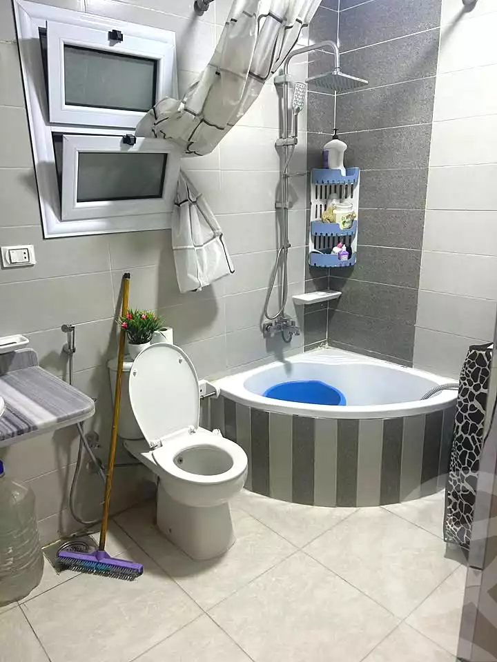 https://aqarmap.com.eg/ar/listing/6981105-for-sale-alexandria-al-agamy-lbytsh-shahr-al-assal-st