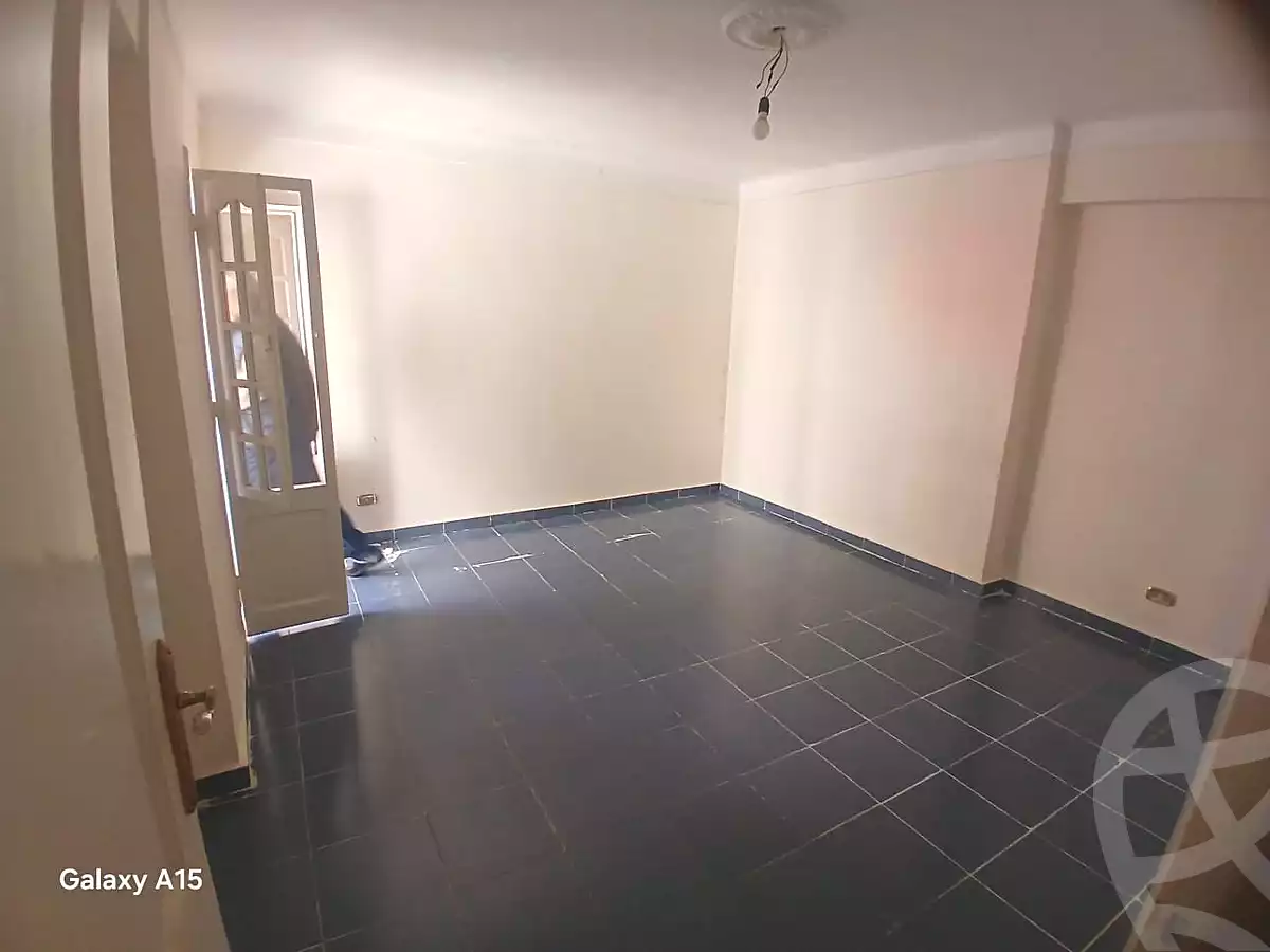 https://aqarmap.com.eg/ar/listing/6981173-for-sale-alexandria-lsywf-shamaa