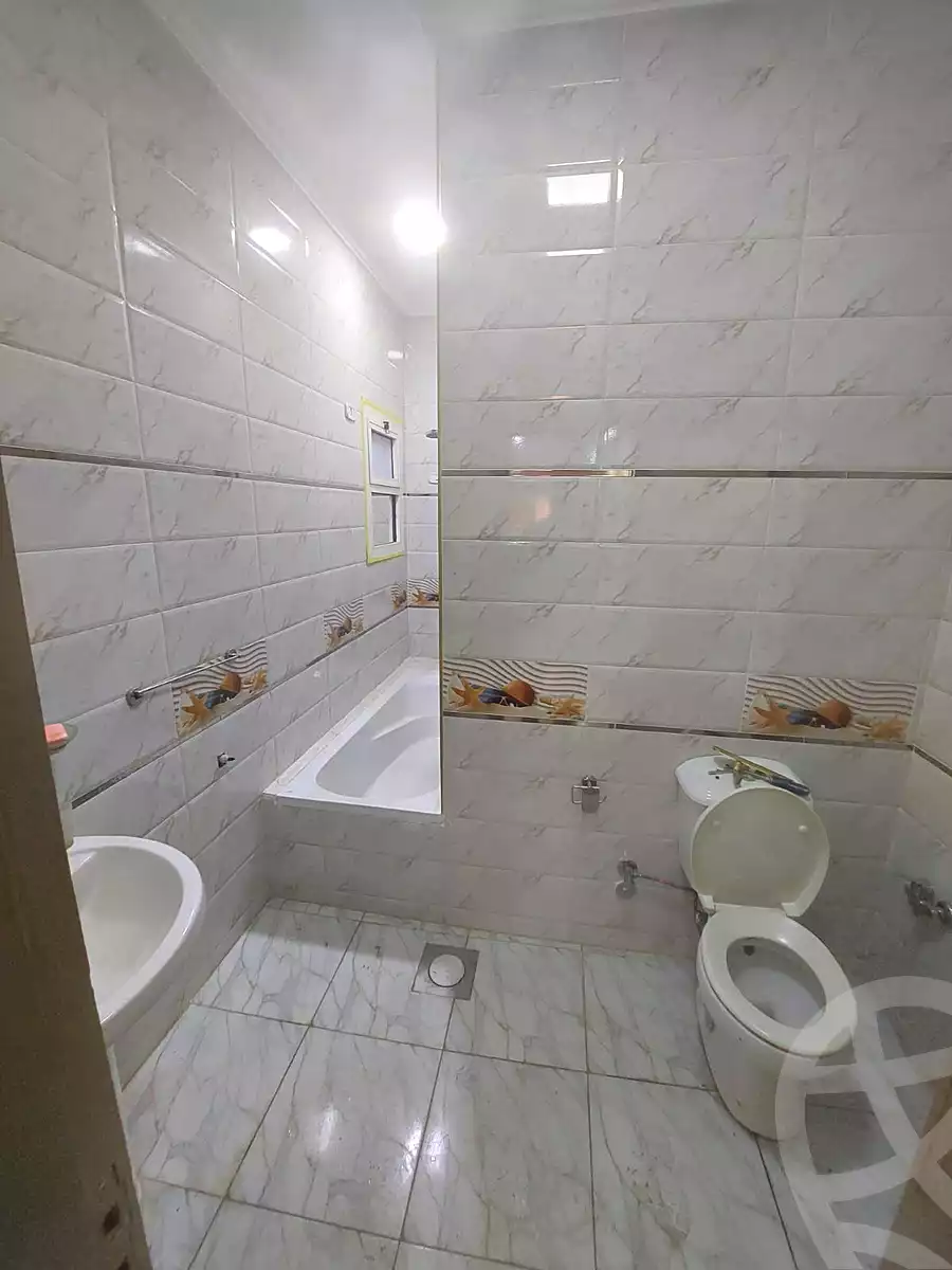 https://aqarmap.com.eg/en/listing/6981332-for-sale-qalyubia-banha-city-banha-city-farid-nada-st