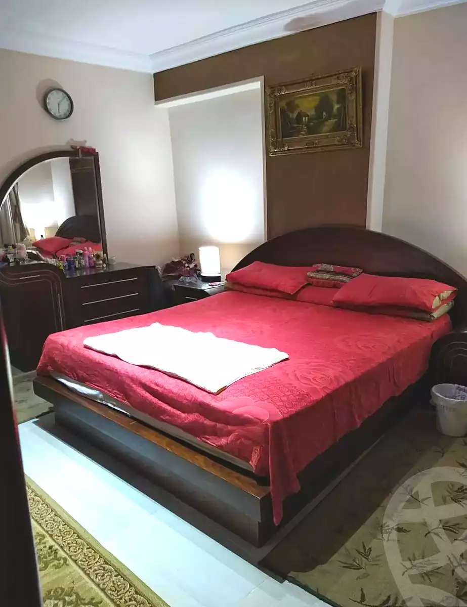 https://aqarmap.com.eg/ar/listing/6981133-for-sale-alexandria-moharram-bey-emberouz