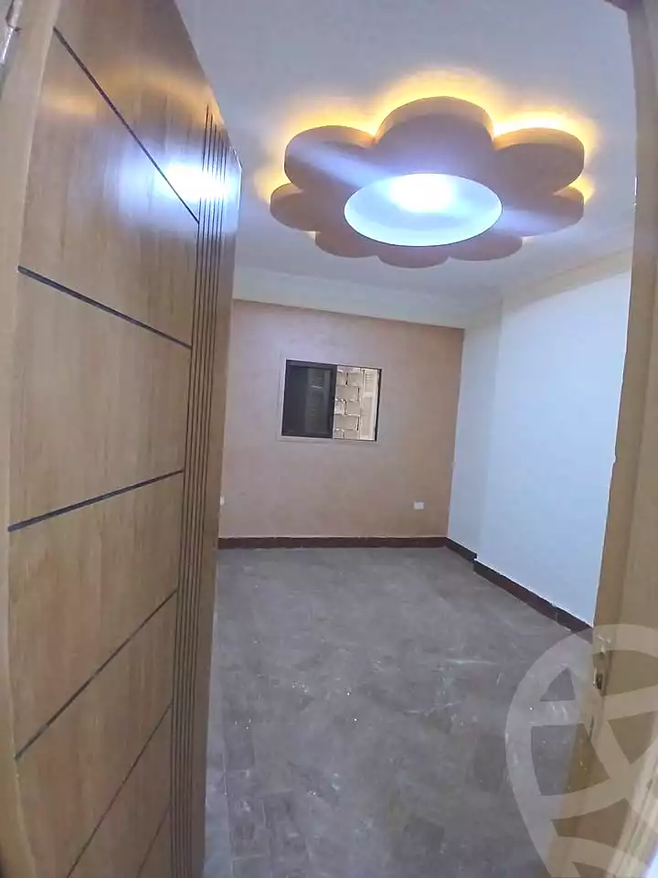 https://aqarmap.com.eg/ar/listing/6981576-for-sale-alexandria-al-agamy-lbytsh-ain-shams-st