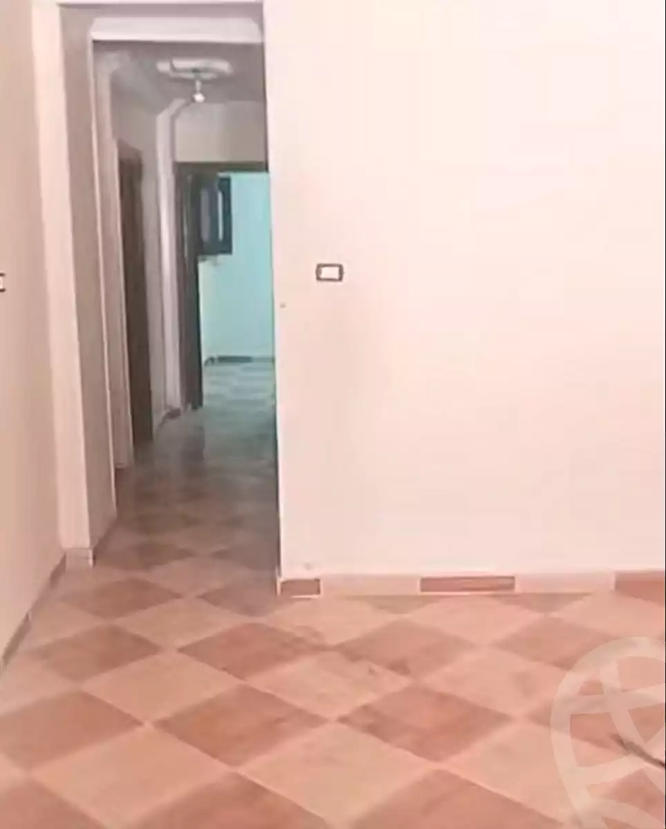 https://aqarmap.com.eg/ar/listing/6981720-for-sale-alexandria-al-agamy-el-hanouvel-el-salam-st