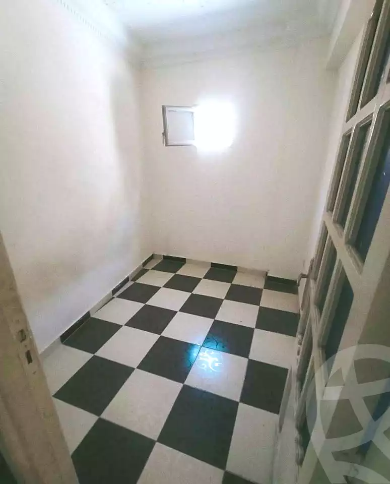https://aqarmap.com.eg/ar/listing/6981764-for-sale-alexandria-lsywf-el-falki