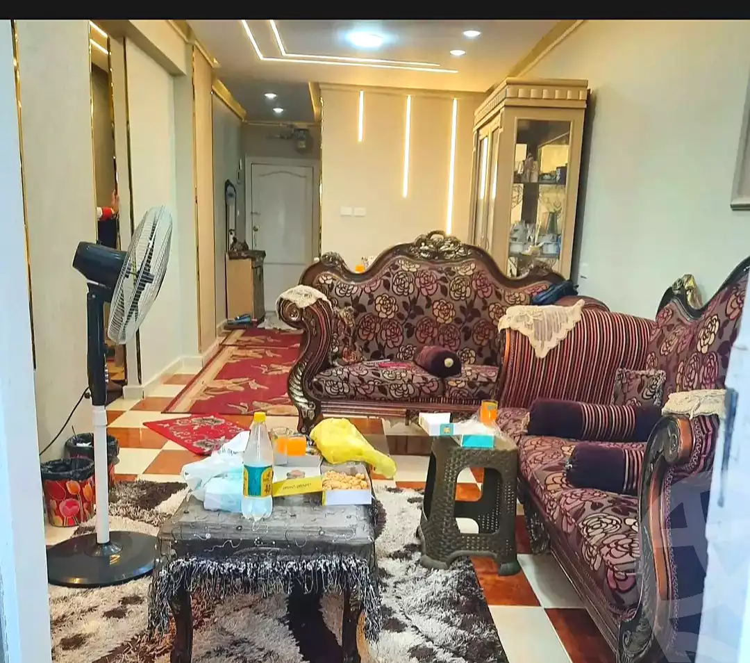 https://aqarmap.com.eg/en/listing/6981835-for-sale-alexandria-al-agamy-el-hanouvel