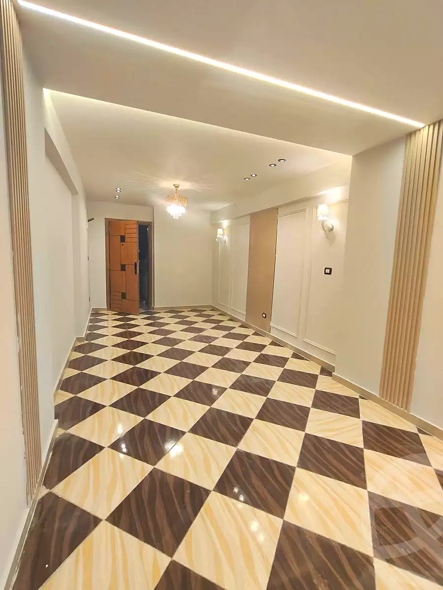 https://aqarmap.com.eg/ar/listing/6981903-for-sale-alexandria-sydy-bshr-sydy-bshr-bhry-shr-khld-bn-lwlyd