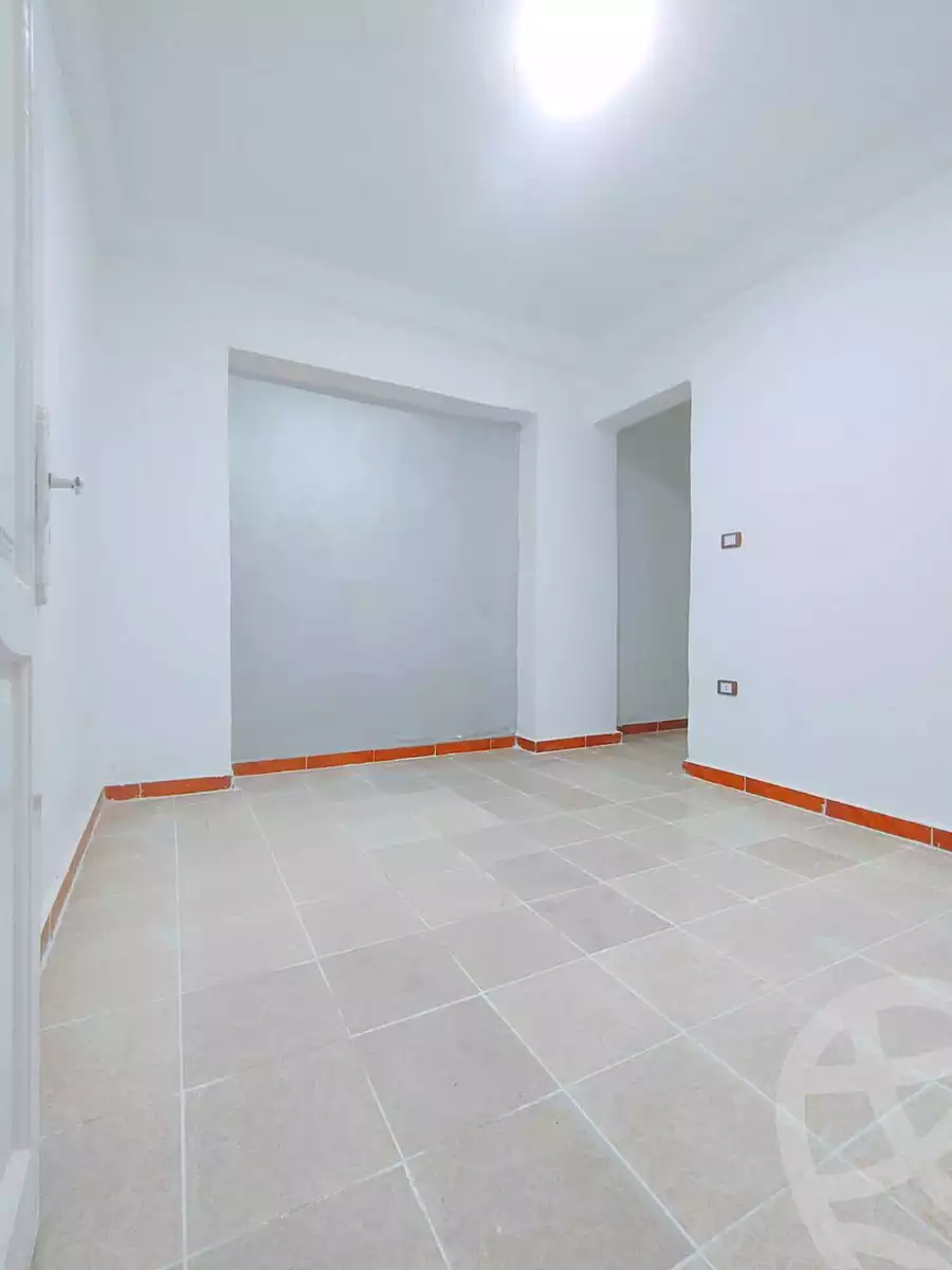 https://aqarmap.com.eg/ar/listing/6981920-for-sale-alexandria-al-agamy-shataa-el-nakheel