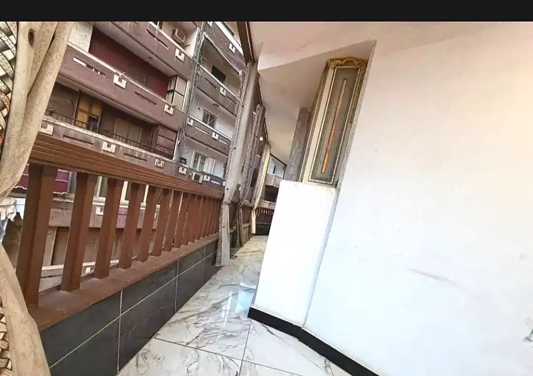 https://aqarmap.com.eg/ar/listing/6981986-for-sale-alexandria-miami