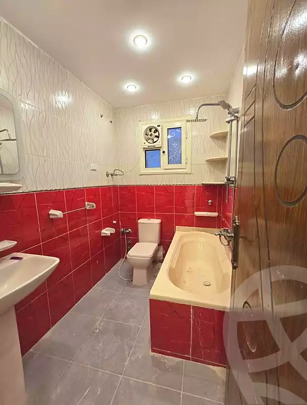 https://aqarmap.com.eg/en/listing/6982068-for-sale-alexandria-el-asafra-hasan-kamel-st