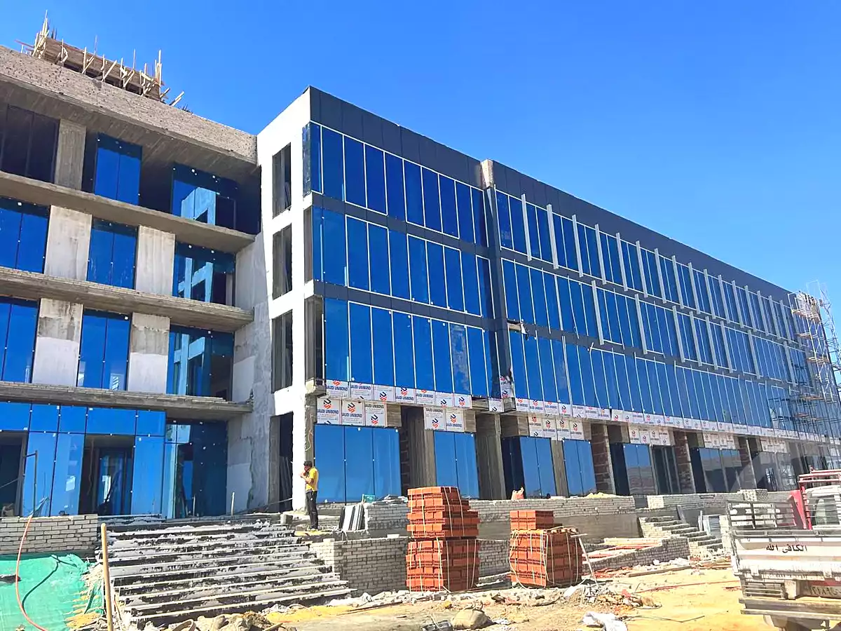 https://aqarmap.com.eg/ar/listing/6982604-for-sale-cairo-new-administrative-capital-r7-de-joya-strip-mall-3-taj-misr