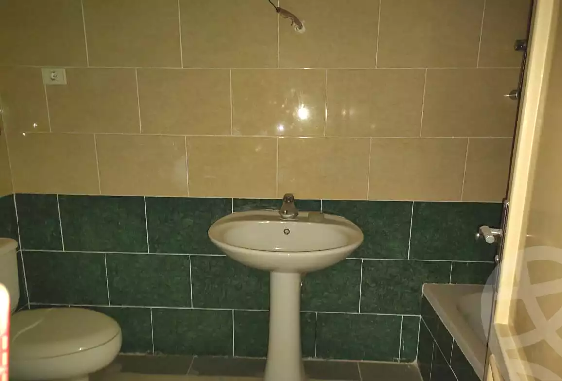 https://aqarmap.com.eg/ar/listing/6982630-for-sale-alexandria-smouha-albert-al-awal-st