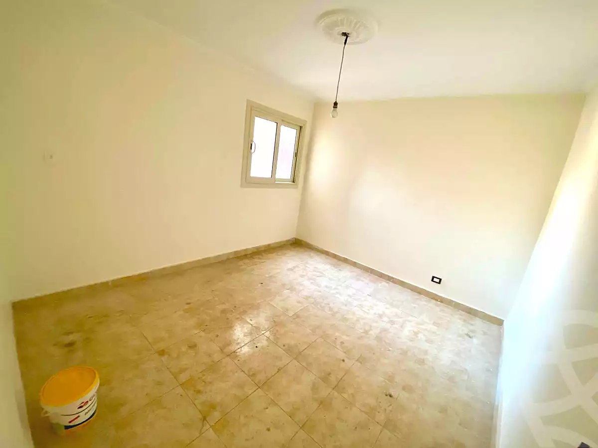 https://aqarmap.com.eg/ar/listing/6982690-for-rent-alexandria-ganaklis