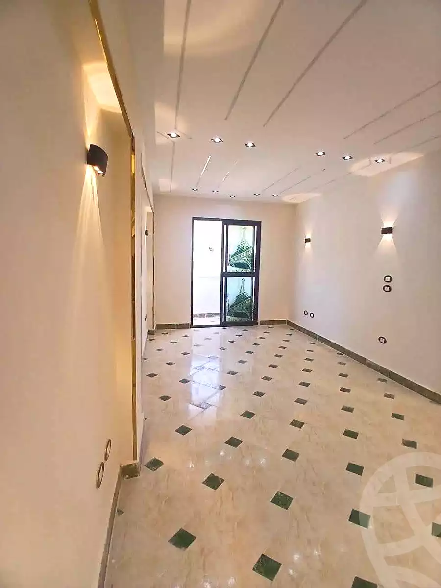 https://aqarmap.com.eg/en/listing/6982837-for-sale-alexandria-lsywf-el-falki