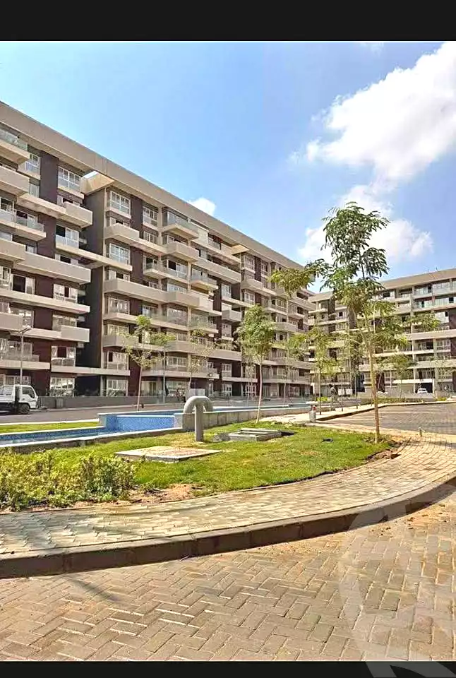 https://aqarmap.com.eg/ar/listing/6982999-for-sale-cairo-new-administrative-capital-r7-scenario