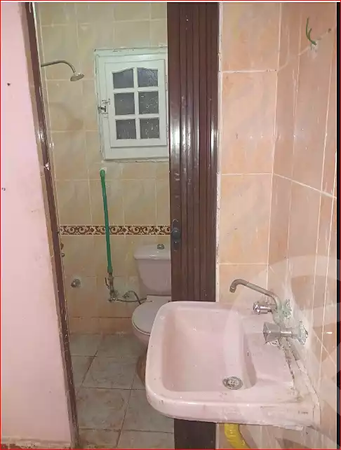 https://aqarmap.com.eg/en/listing/6983068-for-sale-alexandria-al-agamy-el-hanouvel