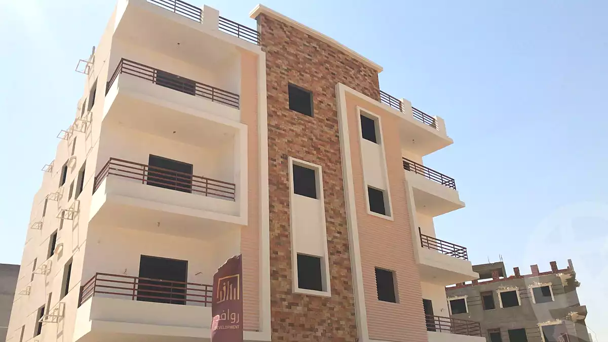 https://aqarmap.com.eg/ar/listing/6983138-for-sale-cairo-new-cairo-bait-el-watan-south-suez-road-el-hay-el-takmely