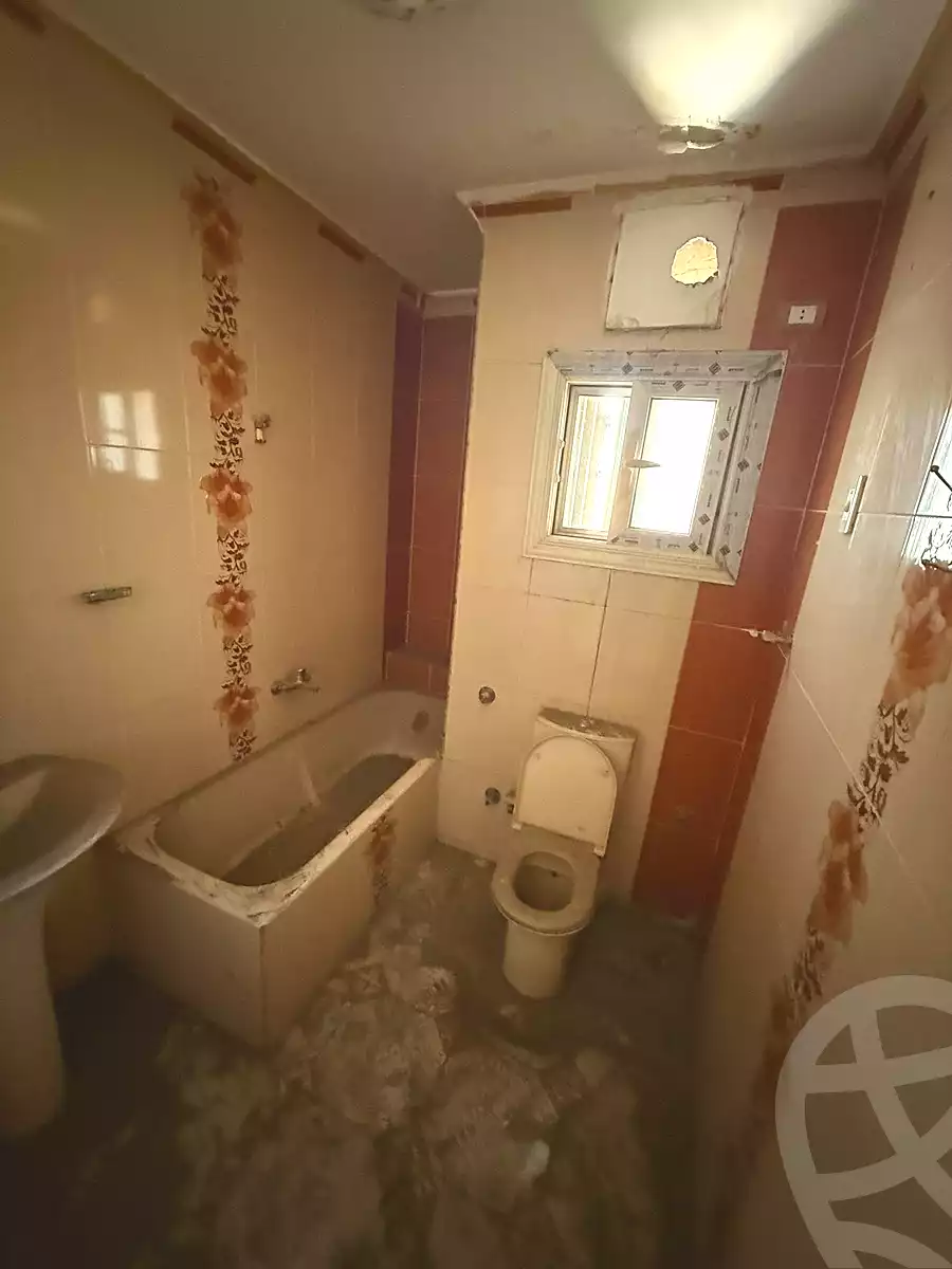 https://aqarmap.com.eg/ar/listing/6982297-for-sale-cairo-hadayek-el-koba-sekat-al-waili-st