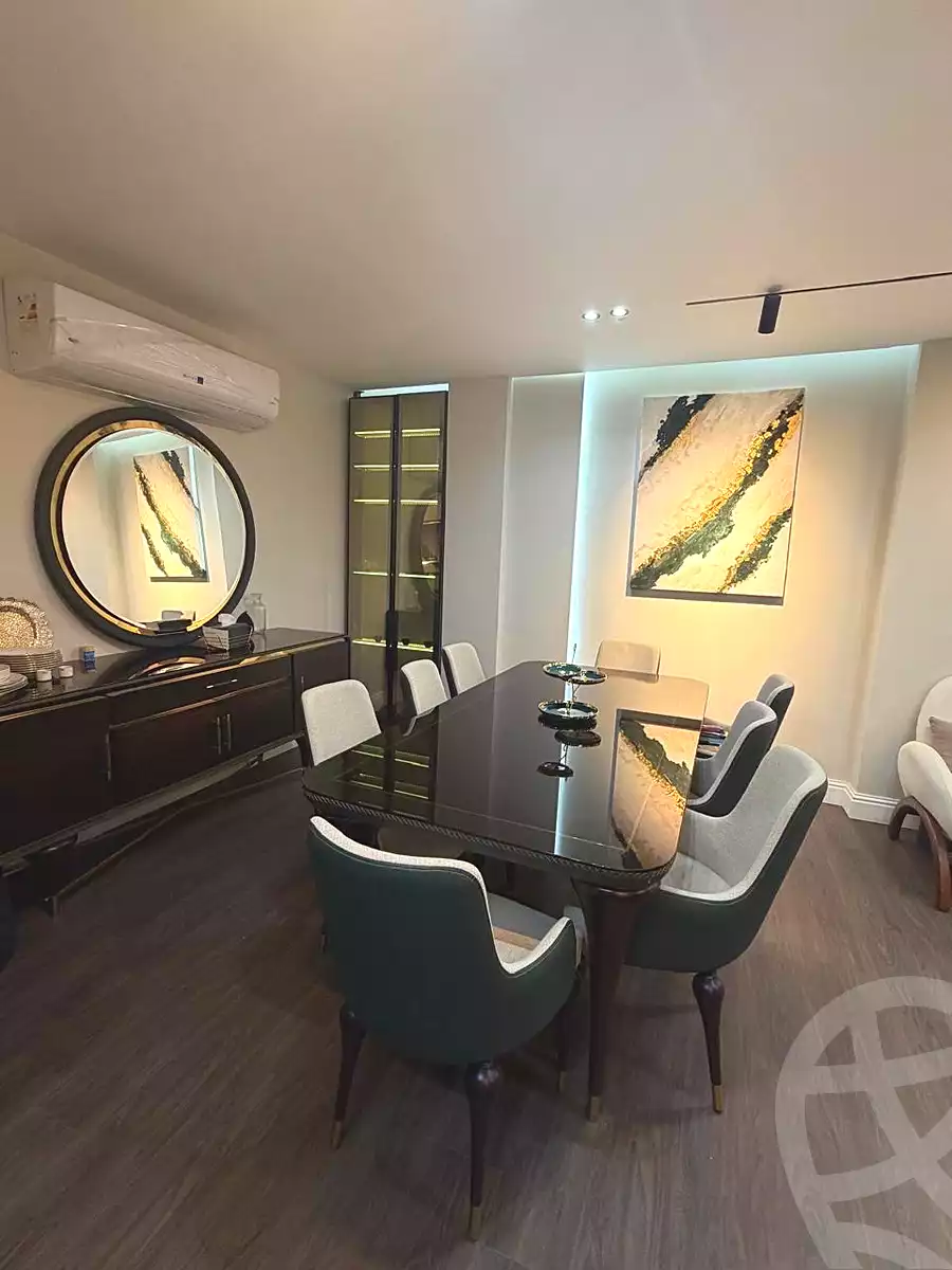 https://aqarmap.com.eg/ar/listing/6983766-for-sale-cairo-6th-of-october-compounds-creek-park