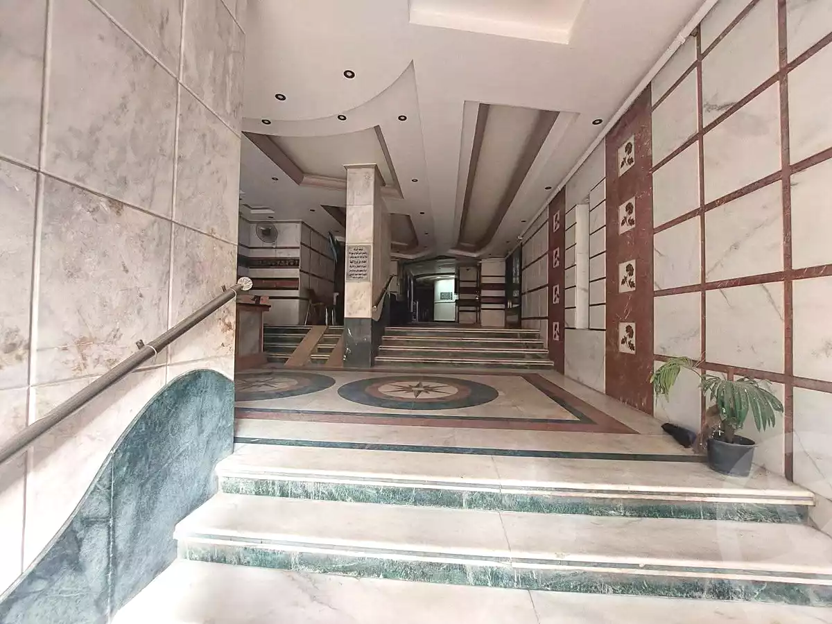 https://aqarmap.com.eg/en/listing/6983819-for-sale-alexandria-sydy-bshr-sydy-bshr-bhry