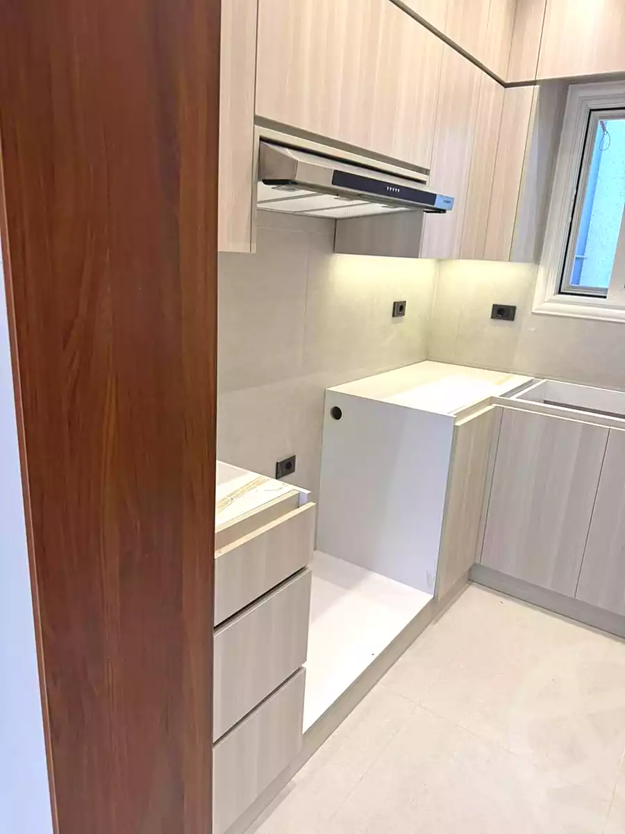 https://aqarmap.com.eg/ar/listing/6984025-for-rent-cairo-new-cairo-compounds-mwntn-fyw-y-syty-club-park-mountain-view-icity