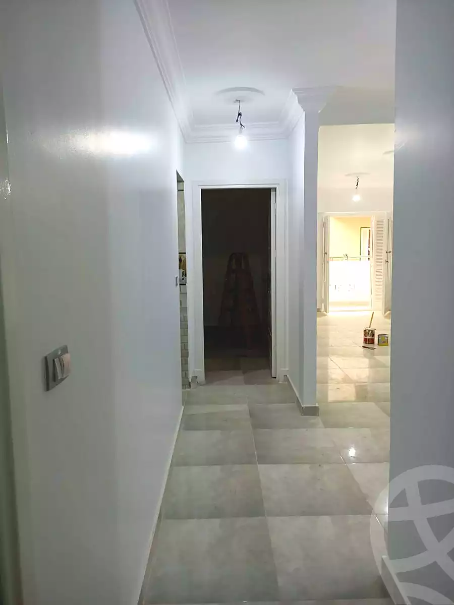 https://aqarmap.com.eg/ar/listing/6984271-for-sale-alexandria-al-agamy-bw-ywsf-hosni-mubarak-st