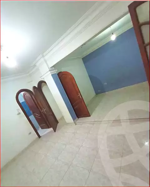 https://aqarmap.com.eg/ar/listing/6984451-for-sale-cairo-helwan-helwan-el-sharkeya-thabit-basha-st