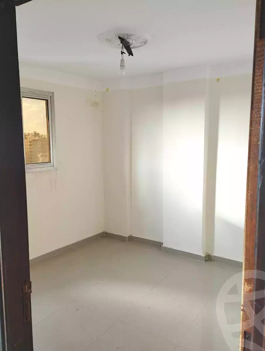https://aqarmap.com.eg/ar/listing/6984509-for-sale-alexandria-miami-45-street