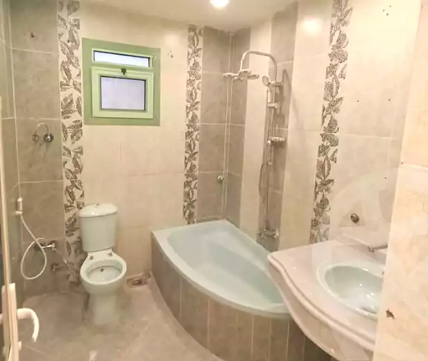 https://aqarmap.com.eg/en/listing/6982224-for-sale-alexandria-lsywf-el-falki