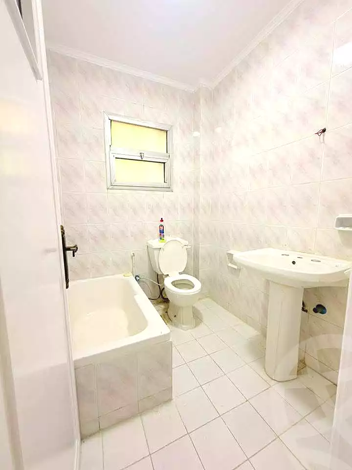 https://aqarmap.com.eg/en/listing/6984682-for-sale-alexandria-al-agamy-shataa-el-nakheel