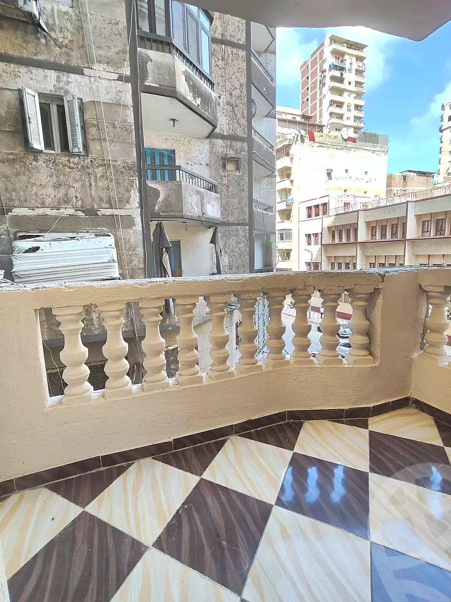 https://aqarmap.com.eg/en/listing/6984784-for-sale-alexandria-sydy-bshr-sydy-bshr-bhry-shr-khld-bn-lwlyd