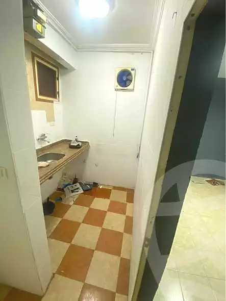 https://aqarmap.com.eg/ar/listing/6985087-for-rent-alexandria-ganaklis