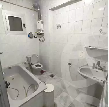 https://aqarmap.com.eg/ar/listing/6985570-for-sale-alexandria-fyktwry-shr-jml-bd-lnsr
