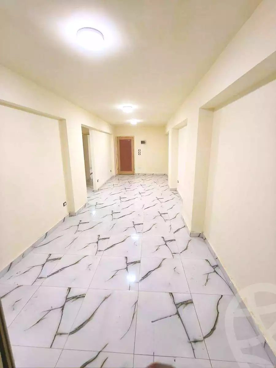 https://aqarmap.com.eg/en/listing/6985718-for-sale-alexandria-lsywf-el-falki