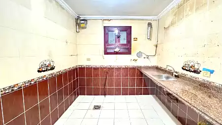 https://aqarmap.com.eg/en/listing/6985739-for-rent-alexandria-fleming