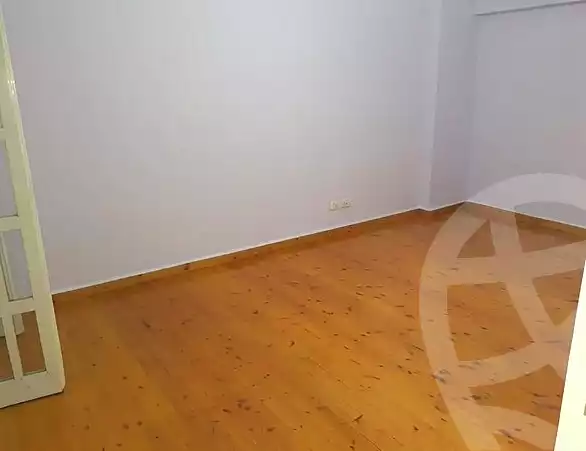 https://aqarmap.com.eg/ar/listing/6985765-for-rent-alexandria-ganaklis
