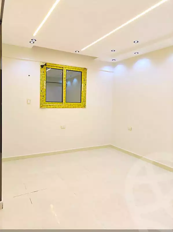 https://aqarmap.com.eg/ar/listing/6985770-for-sale-alexandria-al-agamy-bw-ywsf