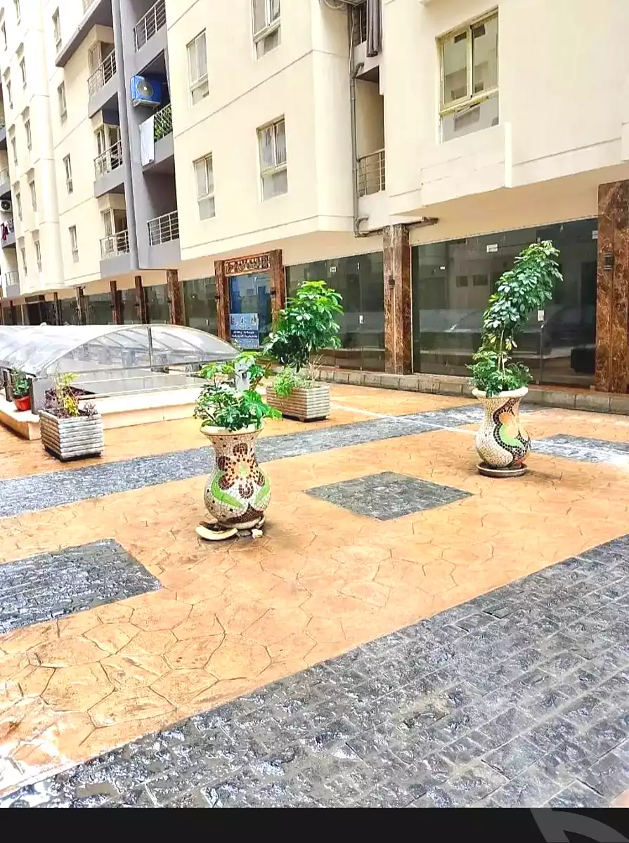 https://aqarmap.com.eg/ar/listing/6985846-for-rent-alexandria-lsywf-el-karma-compound